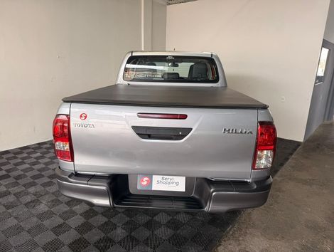 Toyota Hilux CD 4x4 2.8 Diesel Mec.