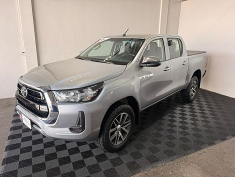 Toyota Hilux CD 4x4 2.8 Diesel Mec.