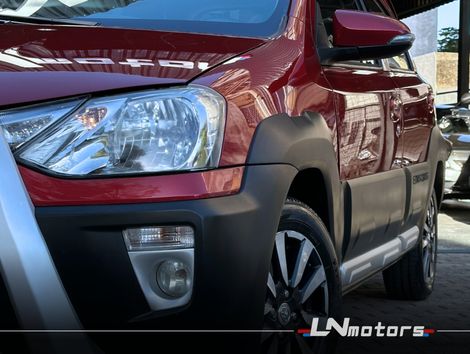 Toyota ETIOS CROSS 1.5 Flex 16V 5p Mec.