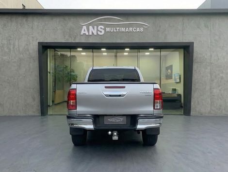 Toyota Hilux CD SRV 4x2 2.7 Flex 16V Aut.