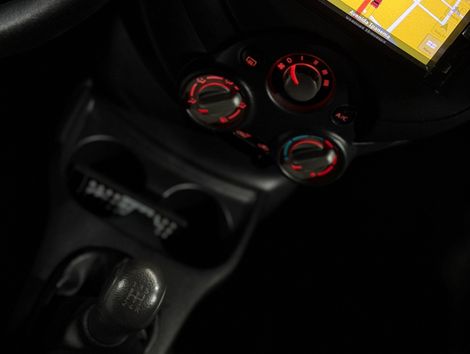 Nissan VERSA SL 1.6 16V Flex Fuel 4p Mec.