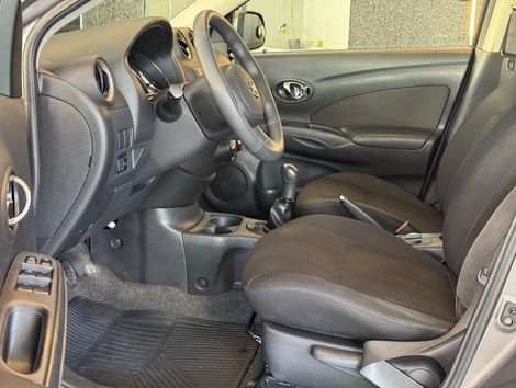 Nissan VERSA SV 1.6 16V Flex Fuel 4p Mec.