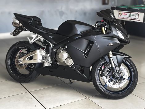 HONDA CBR 600 RR