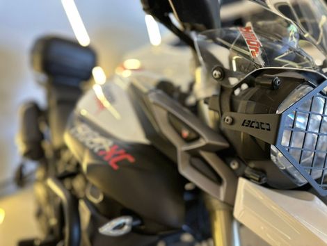 TRIUMPH TIGER 800 XC
