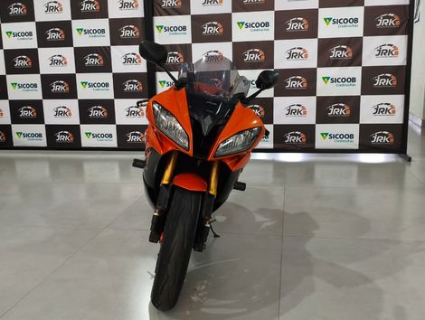 YAMAHA YZF R-6 600