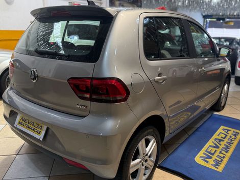VolksWagen Fox Highline1.6 Flex 16V 5p
