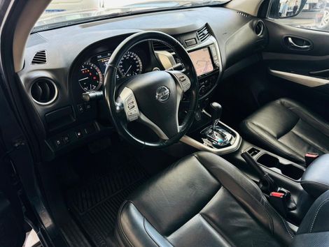 Nissan Frontier XE CD 4x4 2.3 Bi-TB Diesel Aut.