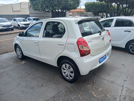 Toyota ETIOS X 1.3 Flex 16V 5p Mec.