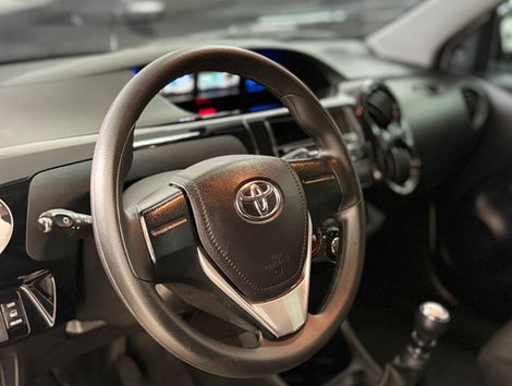 Toyota ETIOS X 1.3 Flex 16V 5p Mec.