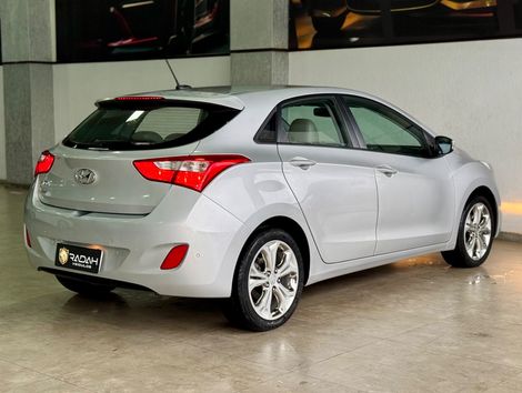 Hyundai i30 1.8 16V Aut. 5p