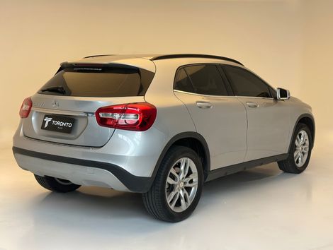 Mercedes GLA 200 Style 1.6 TB 16V/Flex Aut.