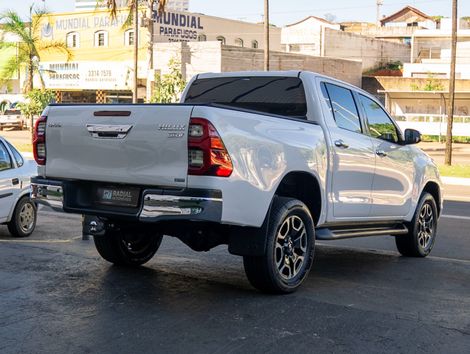 Toyota Hilux CD SRV 4x2 2.7 Flex 16V Aut.