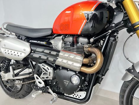 TRIUMPH SCRAMBLER 1200 XE