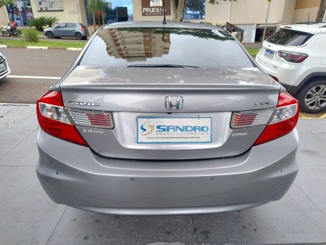 Honda Civic Sedan LXS 1.8/1.8 Flex 16V Aut. 4p