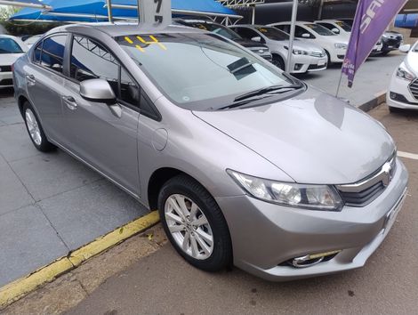 Honda Civic Sedan LXS 1.8/1.8 Flex 16V Aut. 4p