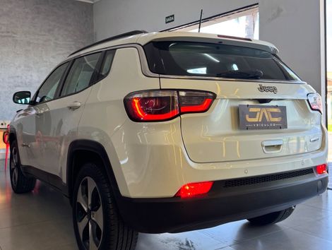 Jeep COMPASS LONGITUDE 2.0 4x2 Flex 16V Aut.