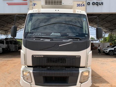 VOLVO VM 220 4x2 2p (diesel) (E5)