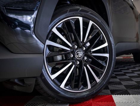 Toyota Corolla Cross XRX 1.8 16V Aut. (Híbrido)