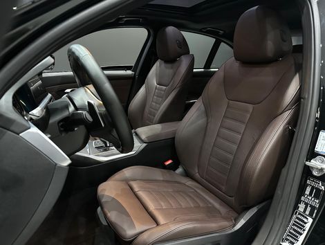 BMW 320iA 2.0 TB M Sport A.Flex/M.Sport 4p