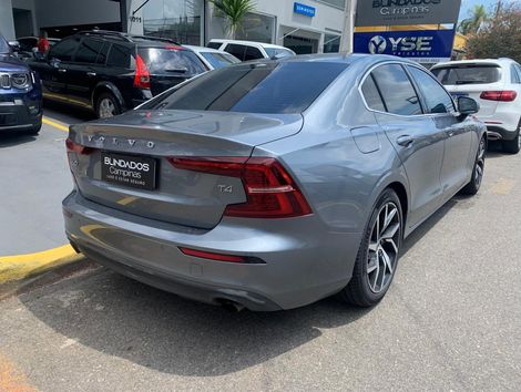 Volvo S60 T-4 MOMENTUM 2.0 190cv 4p