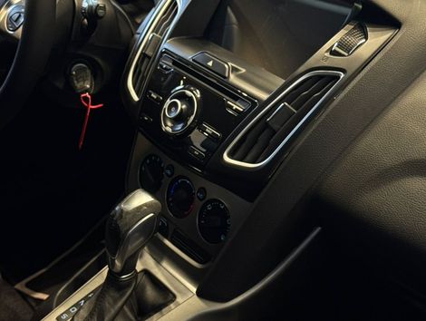 Ford Focus 2.0 16V/SE/SE Plus Flex 5p Aut.