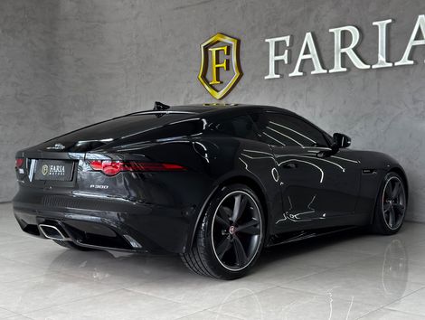 Jaguar F-Type 2.0 R-Dynamic Coupe 300cv Aut.
