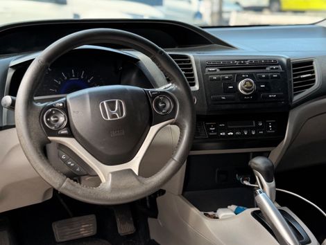 Honda Civic Sedan LXR 2.0 Flexone 16V Aut. 4p