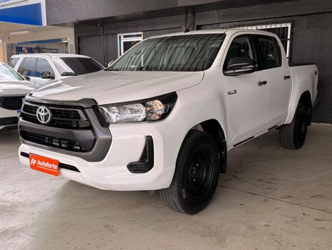 Toyota Hilux CD 4x4 2.8 Diesel Mec.
