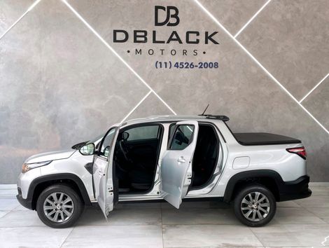 Fiat Strada Freedom 1.3 Flex 8V CD