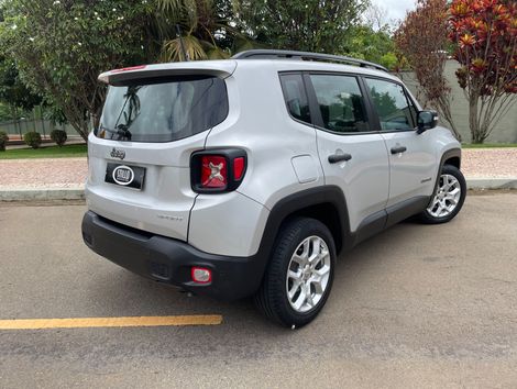 Jeep Renegade Sport 1.8 4x2 Flex 16V Aut.