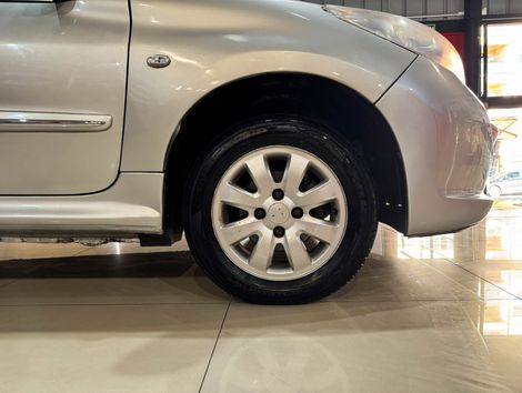 Peugeot 207 XR Sport 1.4 Flex 8V 5p