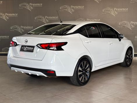 Nissan VERSA Sense 1.6 16V Flex Aut.