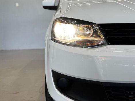 VolksWagen Fox 1.6 Mi Total Flex 8V 5p