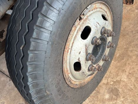 FORD F-4000 TURBO CUMMINS 2p (diesel)