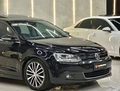 VolksWagen JETTA Highline 2.0 TSI 16V 4p Tiptronic