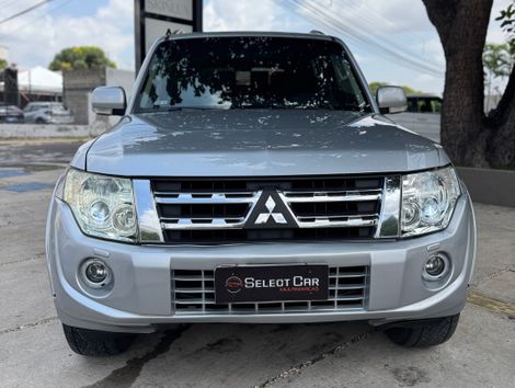 Mitsubishi Pajero HPE Full 3.2 4x4 T.I.Dies. 5p Aut