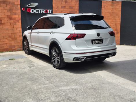 VolksWagen TIGUAN Allspac R-Line 300 TSI 2.0 