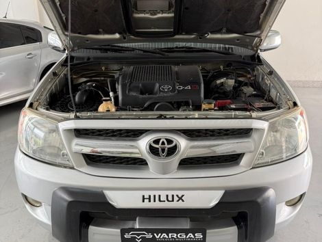 Toyota Hilux CD SRV D4-D 4x4 3.0 TDI Diesel Aut
