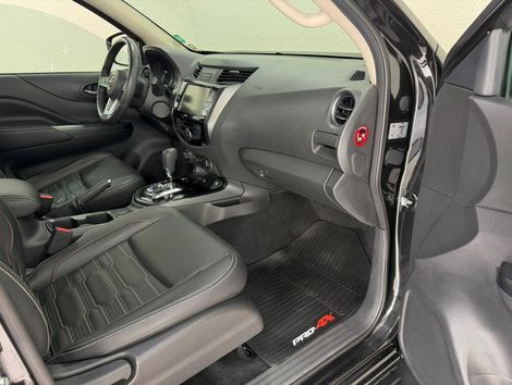 Nissan Frontier PRO4X CD 4x4 2.3 Bi-TB Die. Aut