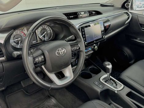 Toyota Hilux CD SRX 4x4 2.8 TDI 16V Diesel Aut.