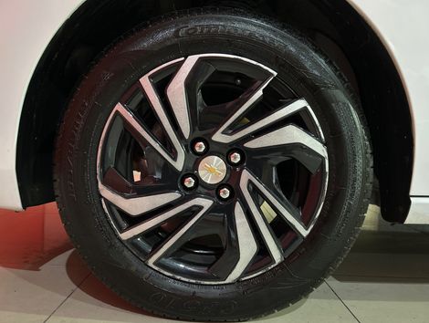 Chevrolet ONIX SEDAN Plus LT 1.0 12V Flex 4p Mec.