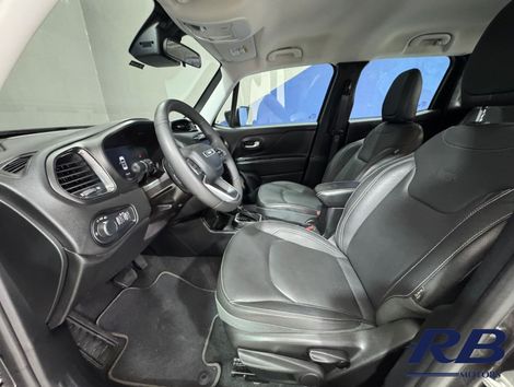 Jeep Renegade Long. T270 1.3 TB 4x2 Flex Aut.