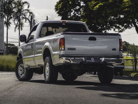 Ford F-250 XLT 3.9 4x4 TB Diesel