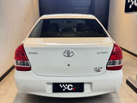 Toyota ETIOS XS 1.5 Flex 16V 5p Aut.