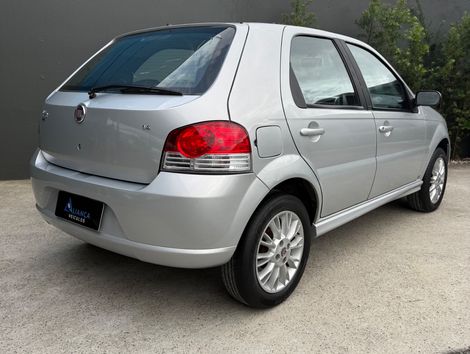 Fiat Palio ELX 1.4 Fire/30 Anos F. Flex 8V 4p