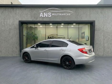 Honda Civic Sedan LXR 2.0 Flexone 16V Aut. 4p