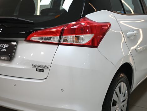 Toyota YARIS XL Live 1.3 Flex 16V 5p Aut.