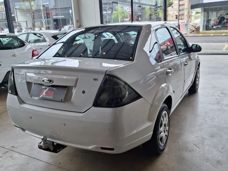 Ford Fiesta Sed. 1.6 8V Flex 4p