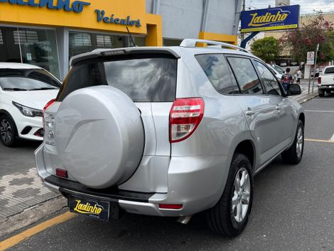 Toyota RAV4 2.4 4x2 16V 170cv Aut.