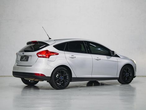 Ford Focus 2.0 16V/SE/SE Plus Flex 5p Aut.